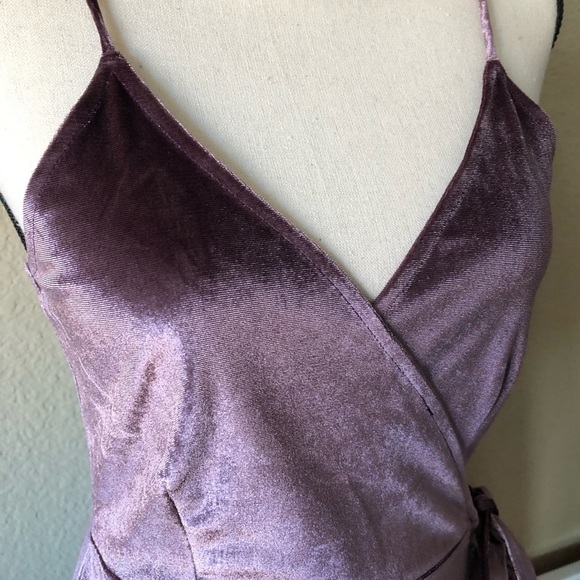 Rokoko Velvet Wrap-around Dress - Picture 3 of 8